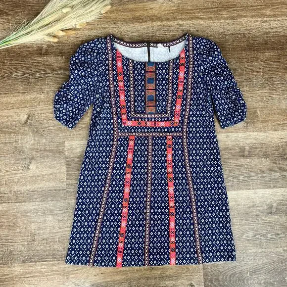 Anthropologie Akemi + Kin Seva Embroidered Top - Picture 1 of 7